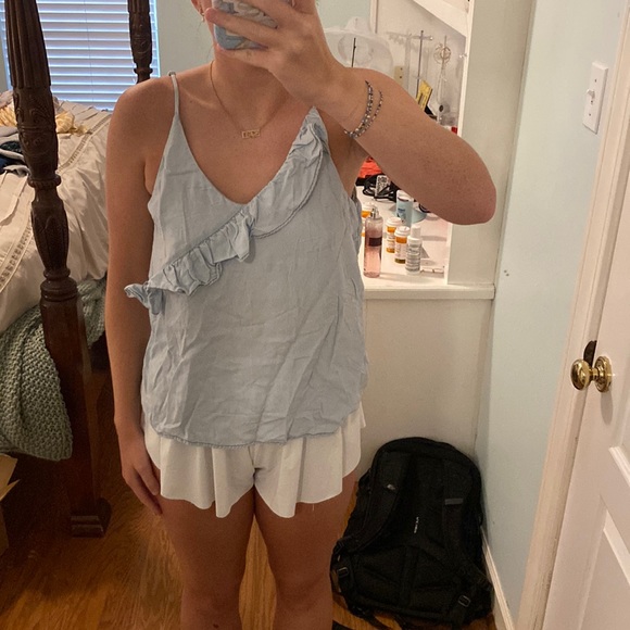 Boutique top!! - Picture 1 of 1